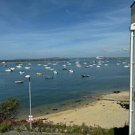 Marina Sea View Apt - Second Floor With Lift, Modern Holyhead Exterior foto